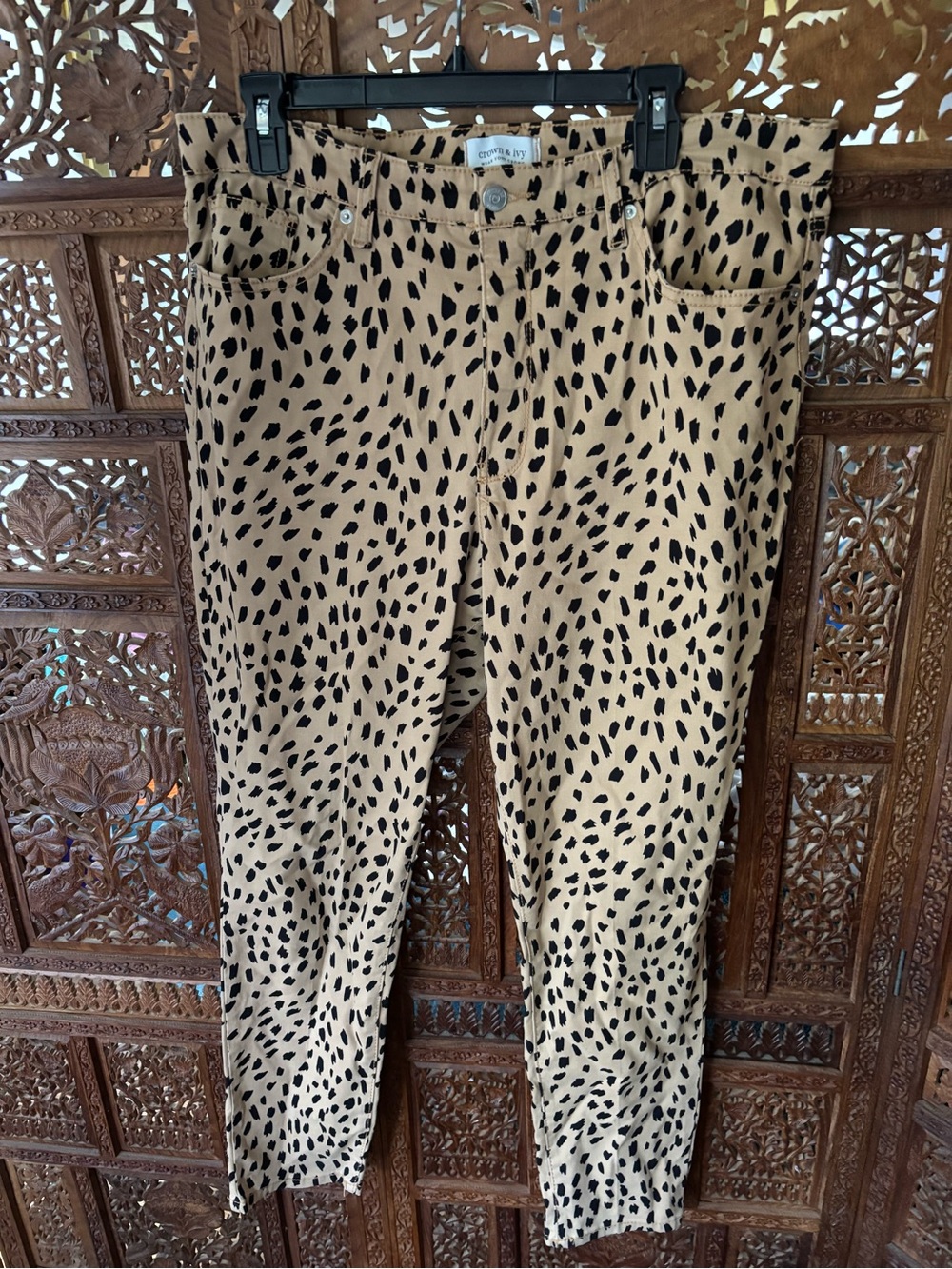 crown & ivy Beige and Black Leopard Print Pants